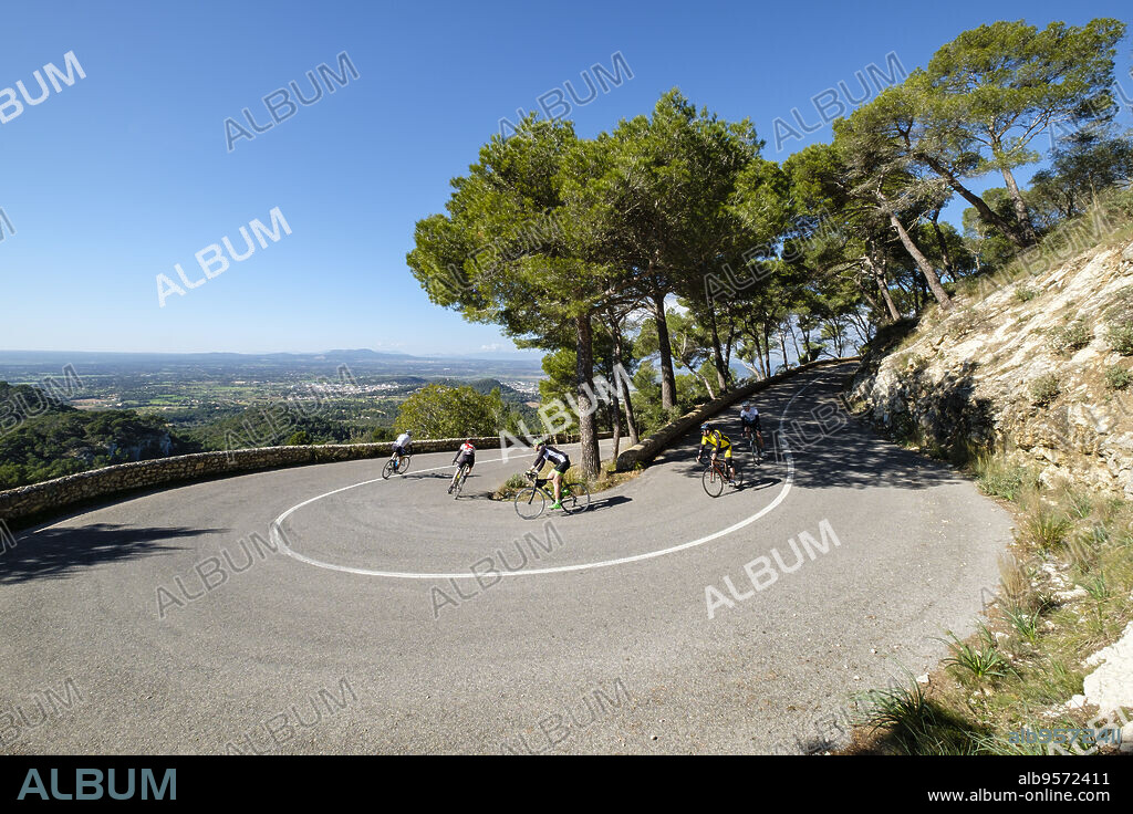 carretera al santuario de Sant Salvador, Felanitx, Mallorca, balearic islands, Spain.