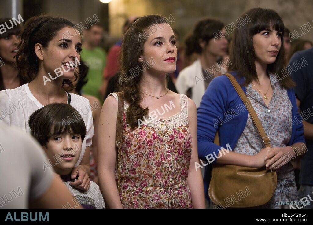 INMA CUESTA, MARCOS RUIZ and NURIA GAGO in COUSINHOOD, 2011 (PRIMOS), directed by DANIEL SANCHEZ AREVALO. Copyright MOD PRODUCCIONES/ATIPICA FILMS.
