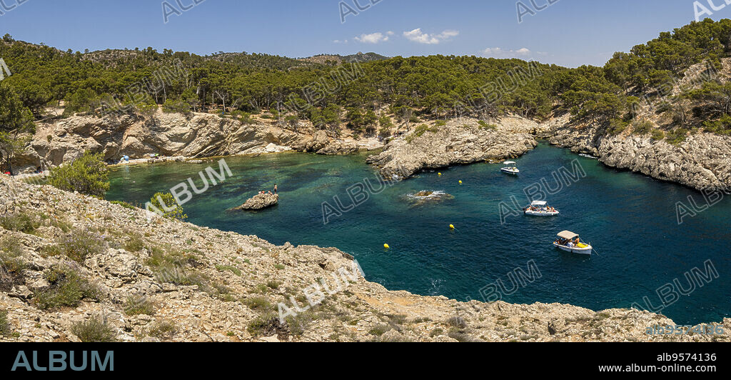 Caló den Monjo, Calviá, Mallorca, Balearic Islands, Spain.