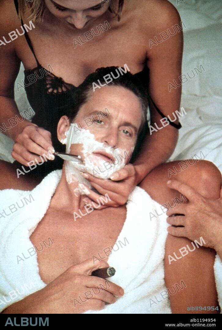 MICHAEL DOUGLAS y SHARON STONE en INSTINTO BÁSICO, 1992 (BASIC INSTINCT), dirigida por PAUL VERHOEVEN. Copyright TRISTAR PICTURES.