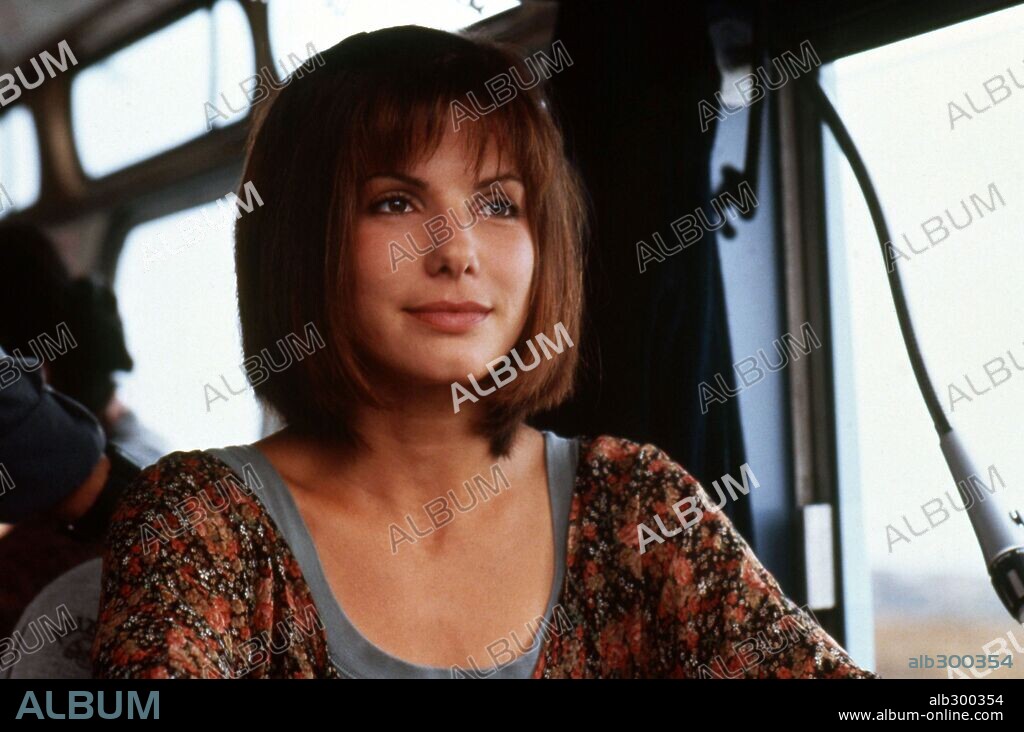 SANDRA BULLOCK in SPEED, 1994, directed by JAN DE BONT. Copyright 20TH CENTURY FOX.