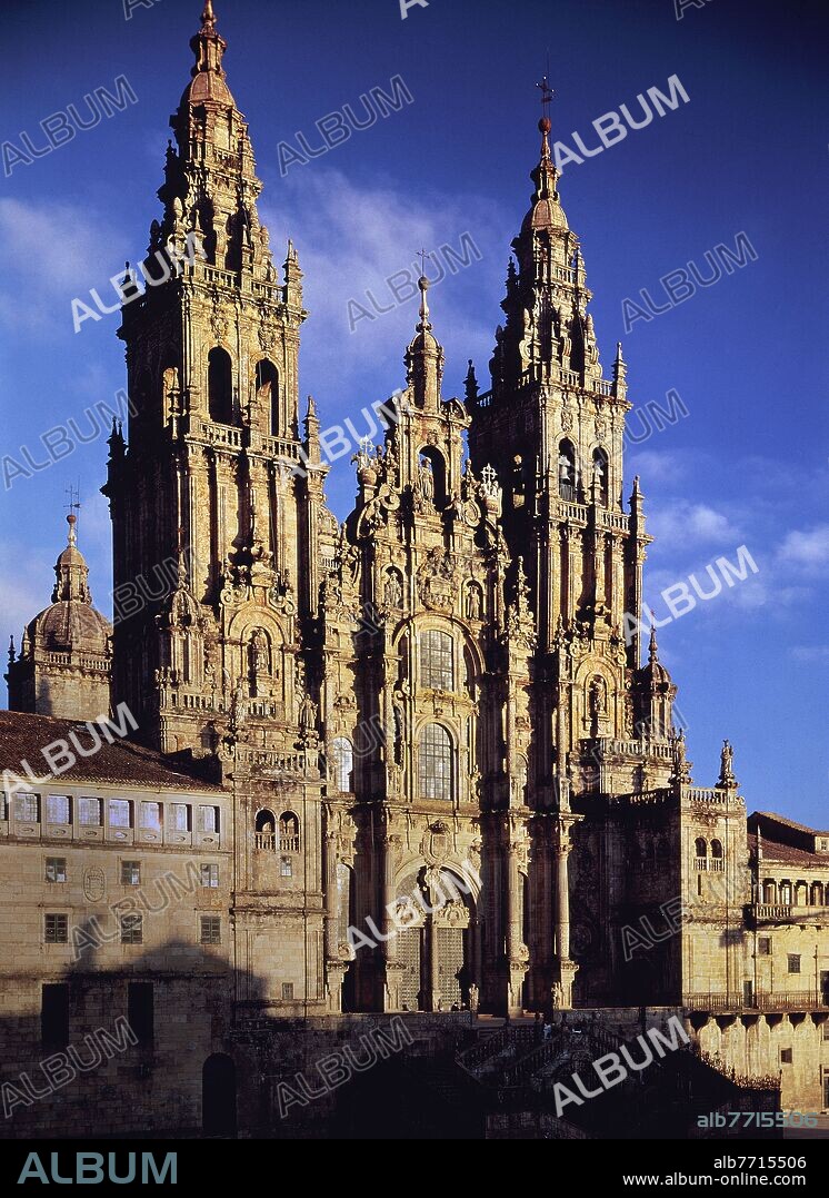 FERNANDO DE CASAS NOVOA. FACHADA PRINCIPAL DE LA CATEDRAL DE SANTIAGO DE COMPOSTELA TAMBIEN CONOCIDA COMO LA FACHADA DEL OBRADOIRO - SIGLO XVIII.