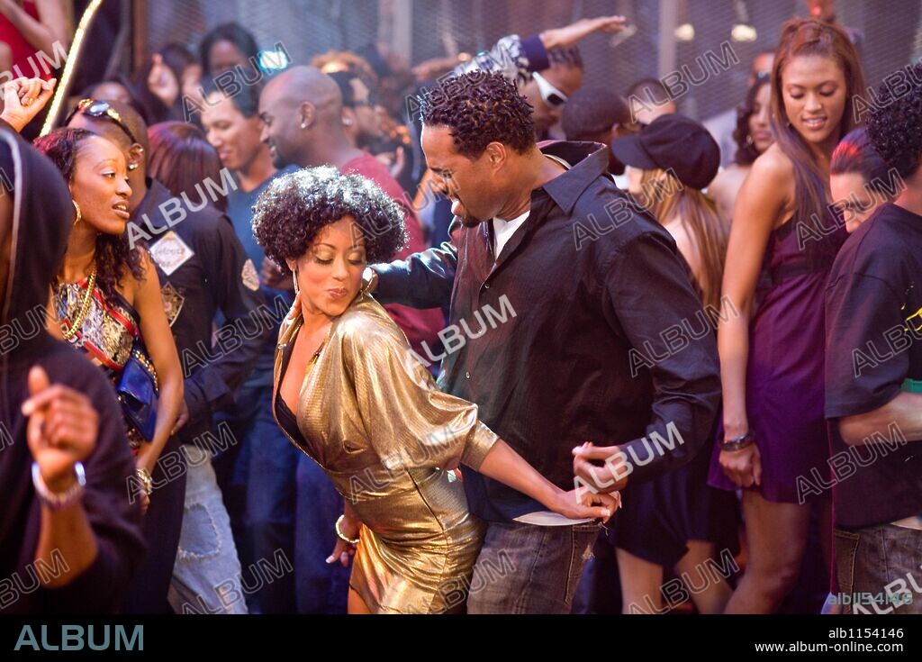 ESSENCE ATKINS and MARLON WAYANS in DANCE FLICK, 2009, directed by DAMIEN WAYANS. Copyright MTV Films/ Wayan Bros entertainment.