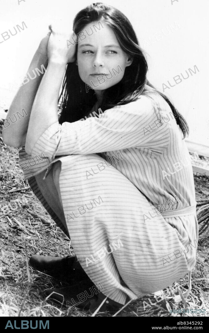 JODIE FOSTER en NELL, 1994, dirigida por MICHAEL APTED. Copyright POLYGRAM.
