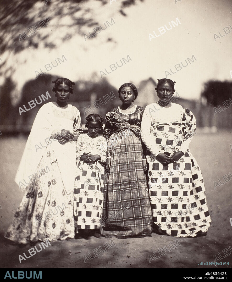 DÉSIRÉ CHARNAY. Femmes Betsimisaraka, Madagascar, 1863.
