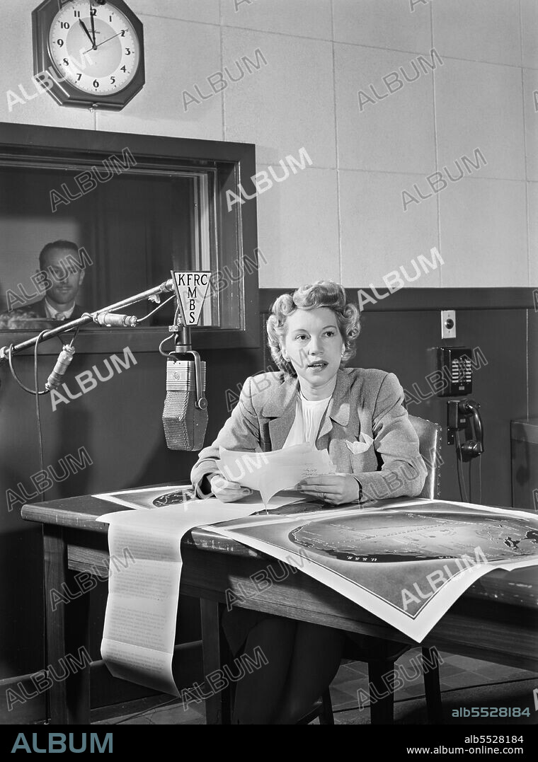 Ruth Anderson, San Francisco's only Woman Radio News Reporter, entered a field formerly open only to Men, San Francisco, California, USA, Ann Rosener, U.S. Office of War Information/U.S. Farm Security Administration, February 1943.