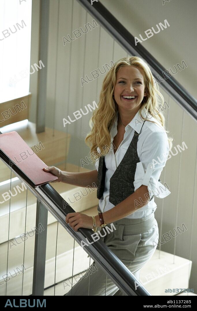 KATE HUDSON in MY BEST FRIEND'S GIRL, 2008, directed by HOWARD DEUTCH. Copyright MANAGEMENT 360/NEW WAVE ENTERTAINMENT/SUPERFINGER ENTERT./ FOLGER, CLAIRE.
