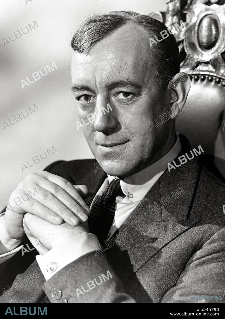 SIR ALEC GUINNESS. ALEC GUINNESS.