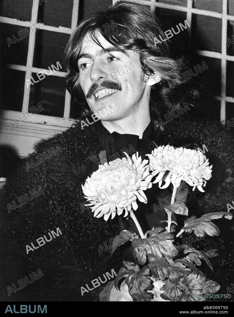 Malmö 1967-10-14. George Harrison i Beatles på Restaurang Tunneln i Malmö. Foto Torbjörn Carlson / Sydsvenskan / SCANPIX. **OUT Kvällsposten, Skånska Dagbladet, Metro Skåne**. ***BETALBILD***.
