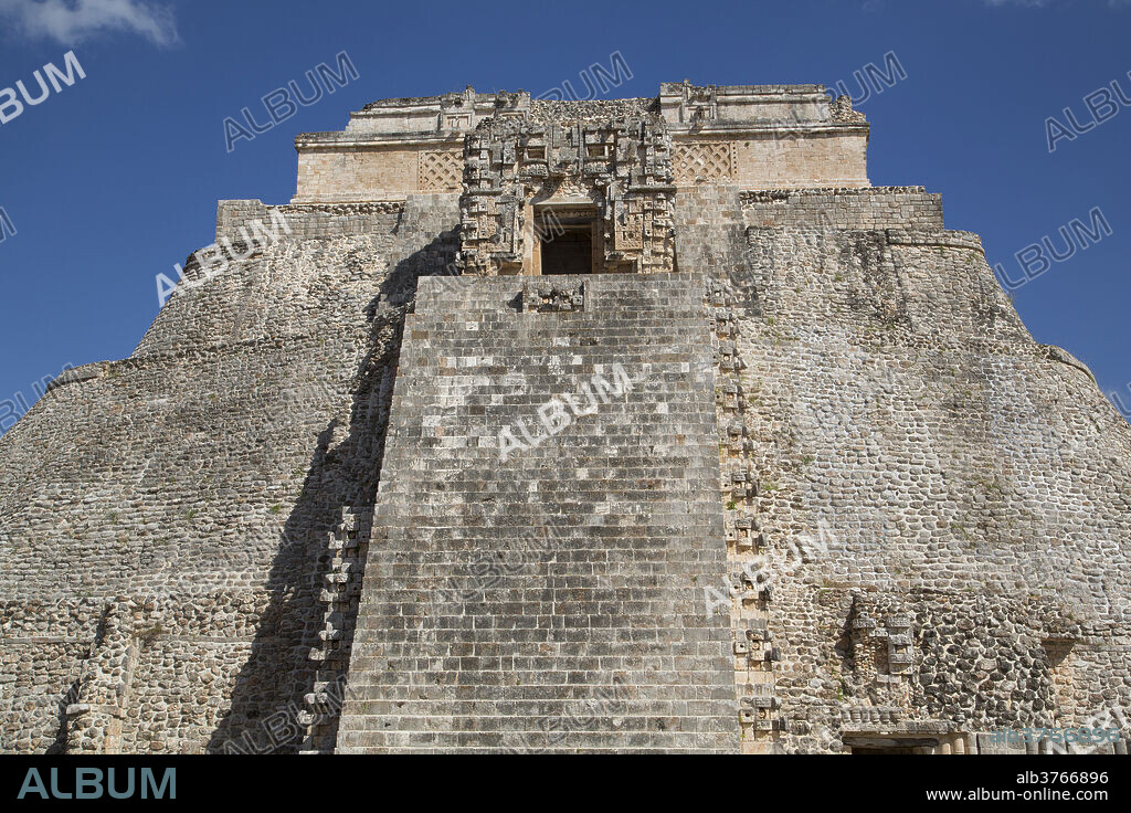 Pyramid of the Magician, Uxmal, Mayan archaeological site, UNESCO World Heritage Site, Yucatan, Mexico, North America.