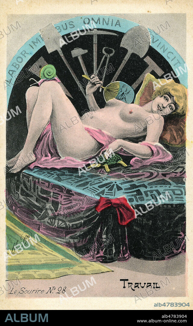 'Travail' : femme nue allongee sur son lit. Illustration par MILLE pour une carte postale vers 1910. Credit : Collection IM/KHARBINE-TAPABOR.