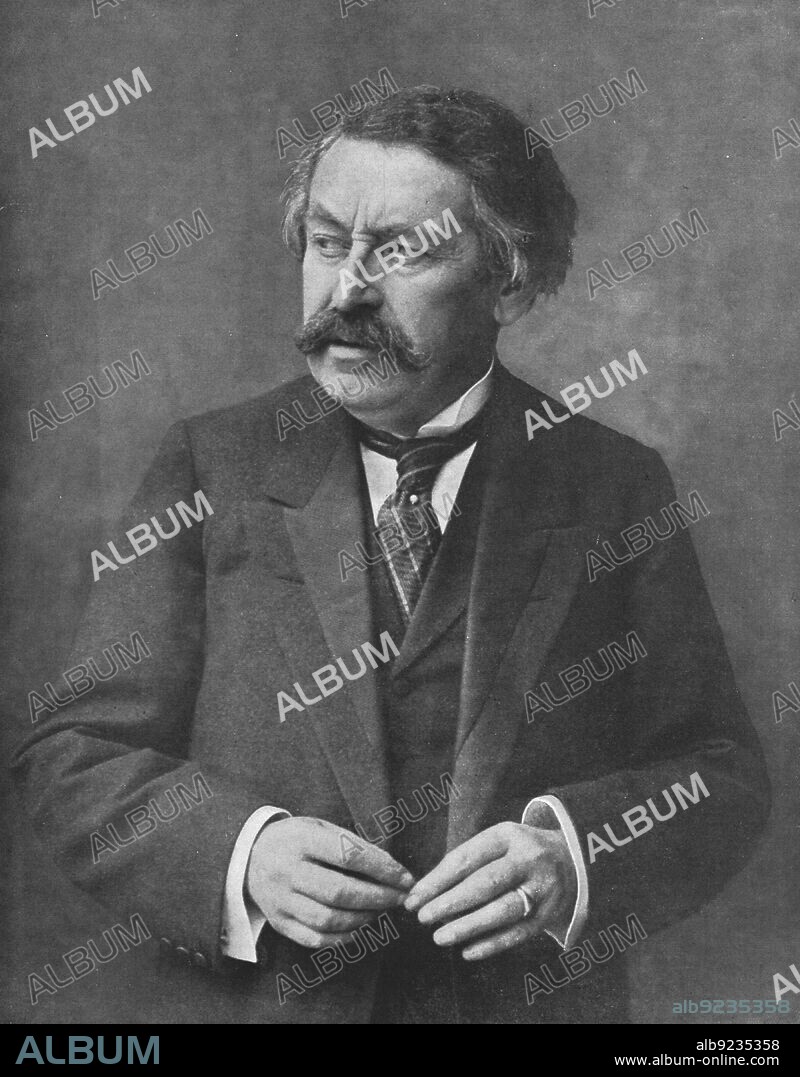 'Discours de M Briand, President du Conseil, a la Chambre des Deputes, le 19 septembre 1916; " Vous ne connaissez donc pas l'Allemagne, monsieur Brizon?  - Si vous voulez que la paix regne sur la monde, souhaitez la victoire de votre pays. Et ne cherchez pas a faire croire a vos concitoyens que la paix peut naitre aujourd'hui. Cette paix-la serait une paix humiliante et deshonorante. Il n'y a pas un Francais qui la puisse desirer"', 1916. From "Collection de la Guerre IV. L'Illustration Tome CXLVIII. La Guerre Juillet, Aout, Septembre, Octobre, Novembre, Decembre 1916".