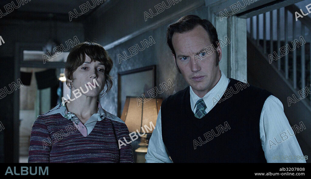 FRANCES O'CONNOR and PATRICK WILSON in CONJURING 2: THE CONJURING 2: THE ENFIELD POLTERGEIST, 2016, directed by JAMES WAN. Copyright New Line Cinema, Atomic Monster, Evergreen Media Group, RatP.