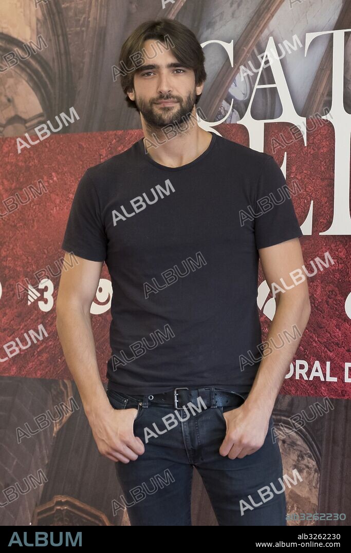 August 23, 2016 - Madrid, Spain - Aitor Luna attends the presentation of the new TV series 'The Cathedral of the Sea' in Madrid. Spain. August 23, 2016. 23/08/2016