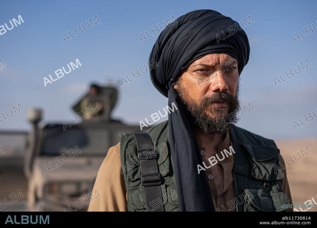 ALVARO MORTE en RAQA, 2024, dirigida por GERARDO HERRERO. Copyright Tornasol Media / Malika y el Saharaui.