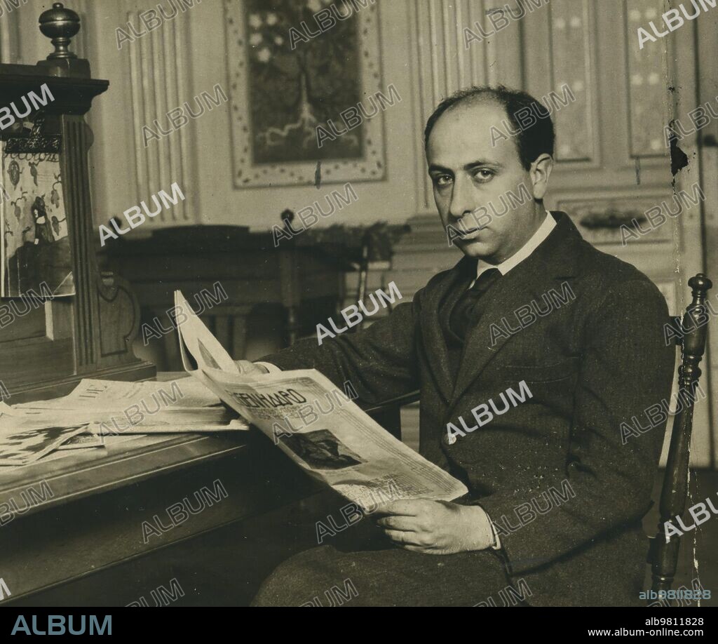 1930. Antonio Azpeitua, seudónimo de Javier Bueno, en una imagen de los años 30.