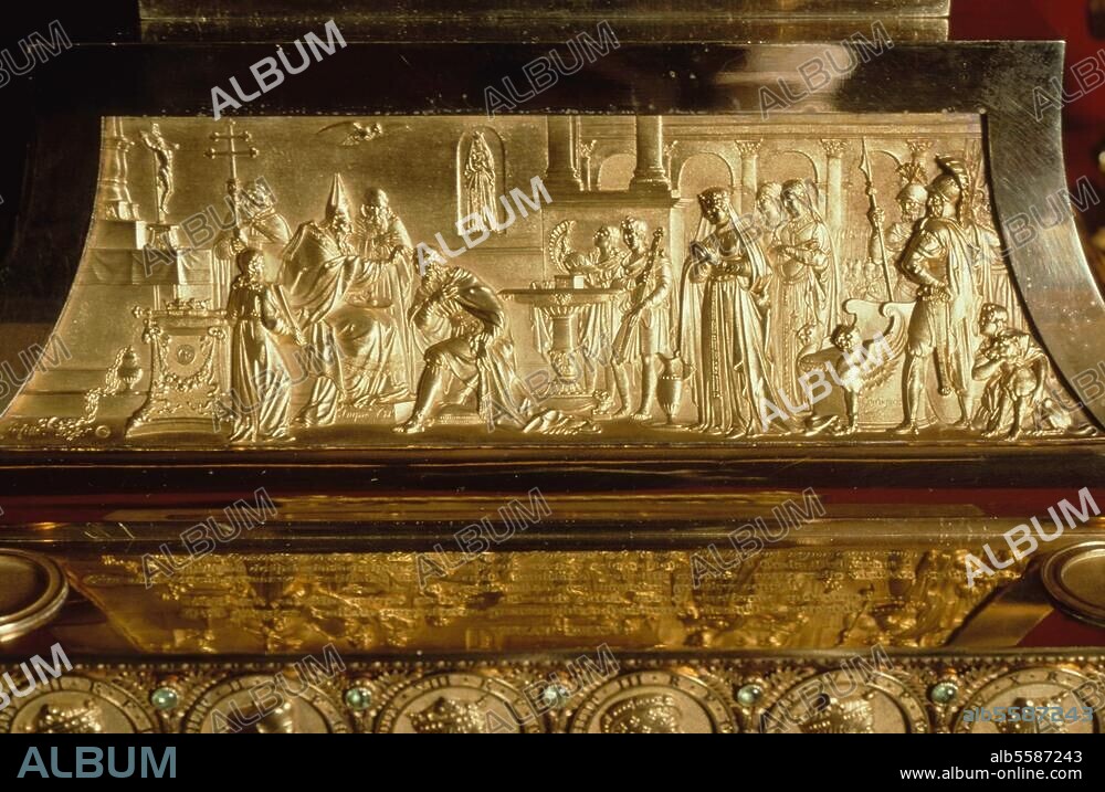 Chlodwig I., Frankenkönig aus dem Hause der Merowinger; um 466 - 511. - Die Taufe Chlodwigs (496 oder 506; Bischof Remigius von Reims tauft Chlodwig). Détail des Reliquiars der. "Sainte Ampoule", zu den Krönungsregalia Karls X. von Frankreich gehörig. Goldschmiedearbeit, 1820, von J.C. Cahier, Schüler Biennais'. Reims, Palais du Tau.