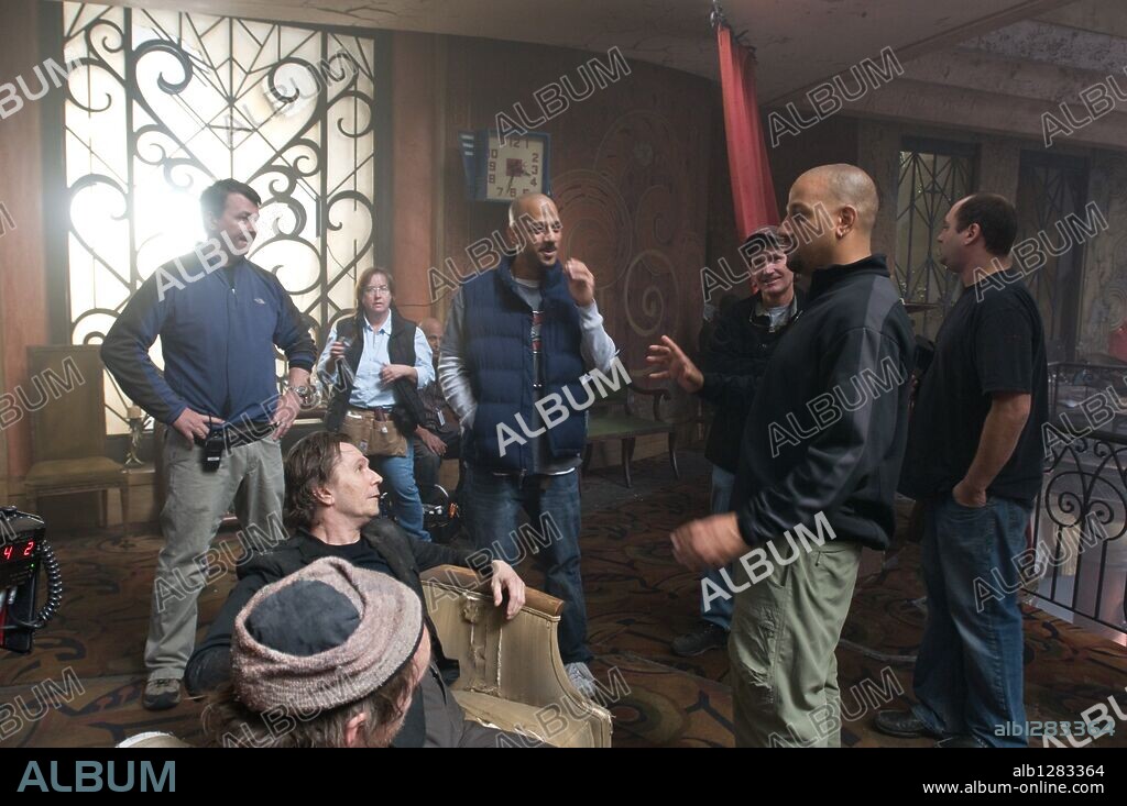 ALBERT HUGHES, ALLEN HUGHES and GARY OLDMAN in THE BOOK OF ELI, 2010, directed by ALBERT HUGHES and ALLEN HUGHES. Copyright ALCON ENTERTAIMENT.
