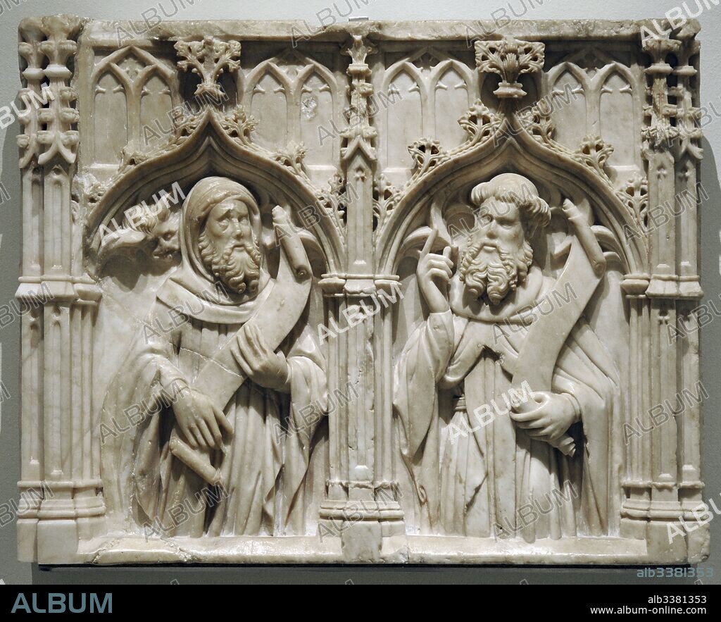 Fragmento de predela con dos profetas, hacia 1415. Obra de Pere Oller (documentado entre 1395-1445). Alabastro. Posiblemente procede del Retablo mayor del Convento del Carmen, Girona. Museo Nacional de Arte de Cataluña. Barcelona. Cataluña. España.