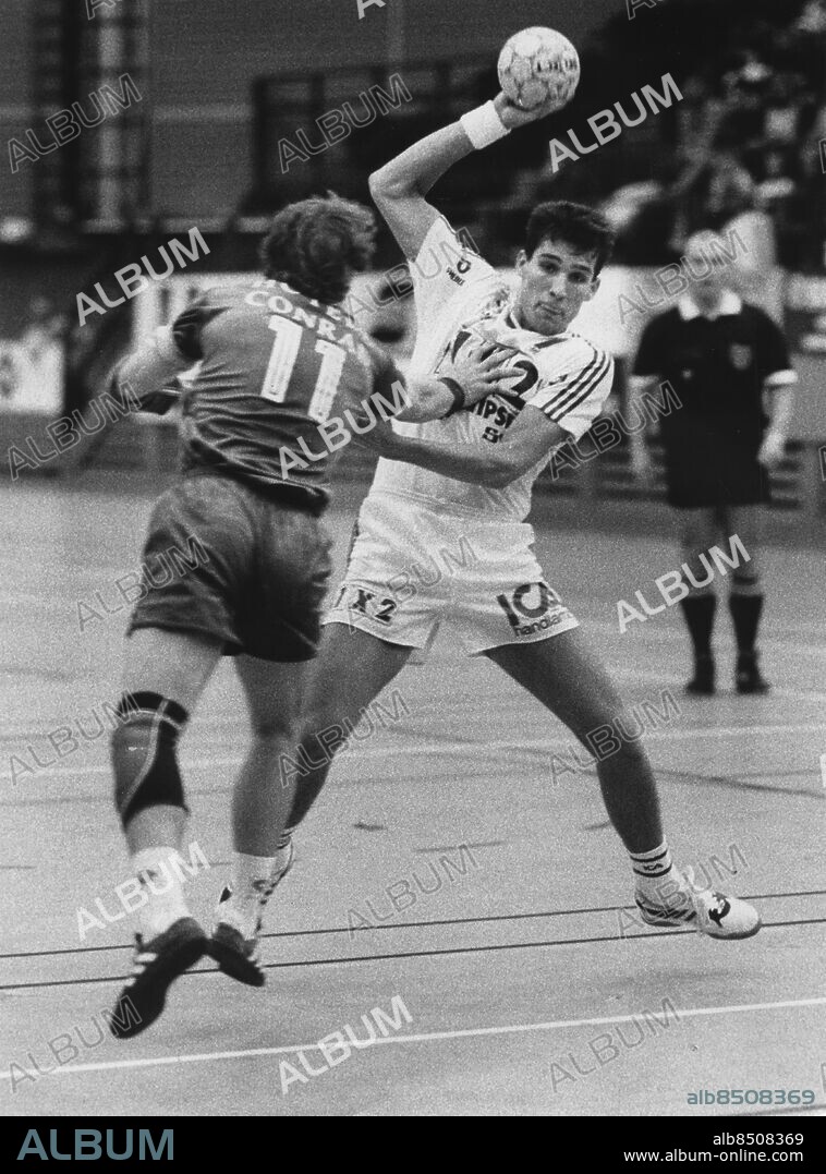 GÖTEBORG 1994-08-10.. Handbollsspelaren Stefan Löfgren i RIK. *** Local Caption *** Krep Foto: Magnus Andersson / Kamerareportage / TT / Kod: 2524.
