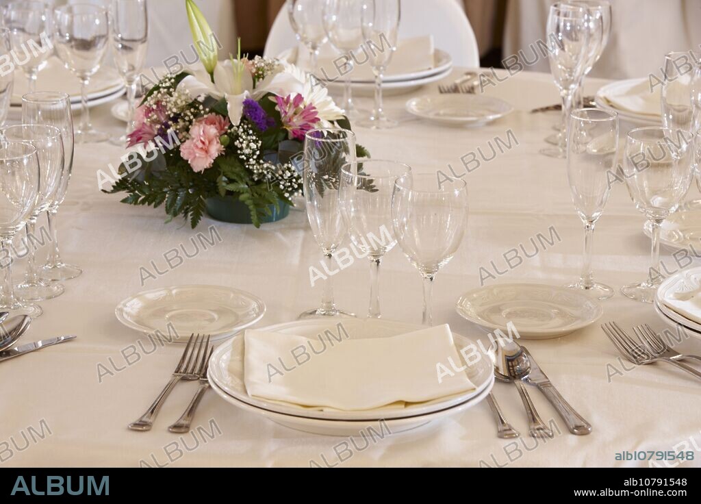 Restaurant. Cestona Hotel and Spa, Gipuzkoa, Basque Country, Spain.