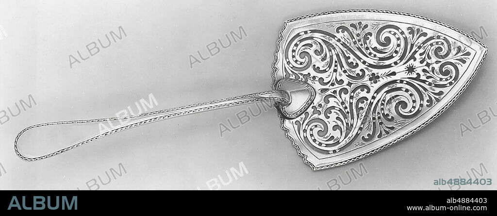 Charles Aldridge and Henry Green, English, working in partnership 17751786, Fish Slice or Pudding Trowel, 1777/78, Silver, Overall: 1 13/16 x 12 1/4 x 4 in. (4.6 x 31.1 x 10.2 cm).