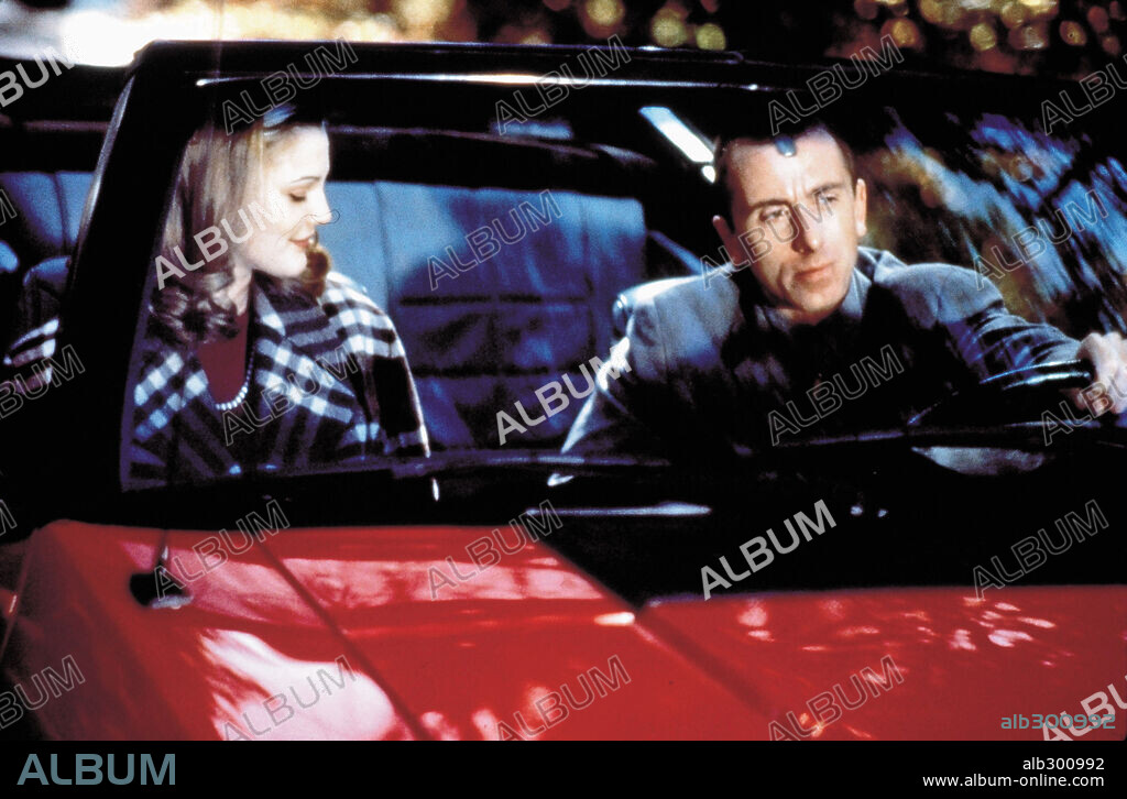 DREW BARRYMORE and TIM ROTH in EVERYONE SAYS I LOVE YOU, 1996, directed by WOODY ALLEN. Copyright MIRAMAX INT/SWEETLAND FILMS.