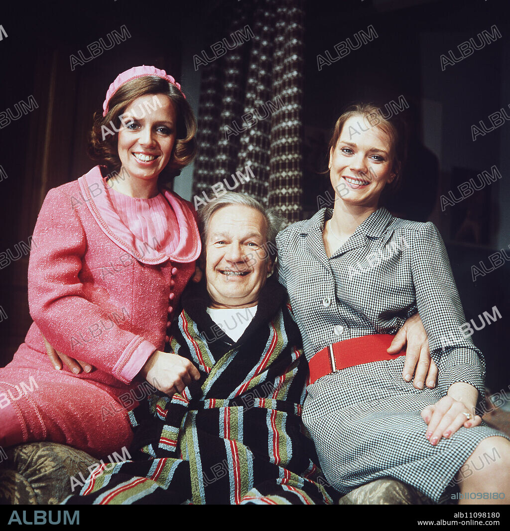 Ohnsorg Theater - Mother is the best / HEIDI MAHLER, KARL-HEINZ KREIENBAUM, SUSANNE KAUFFELD / Headline: OHNSORG THEATER - MOTHER IS THE BEST / BRD 1981.