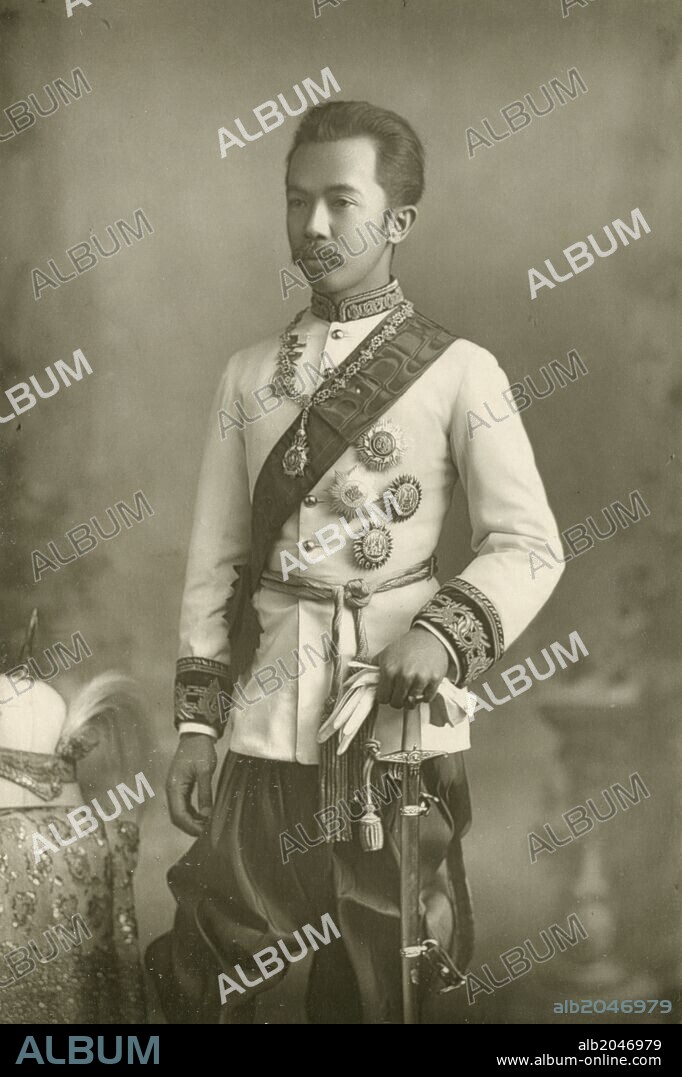 Crown Prince of Siam - Woodbury First created by King Chulalongkorn (Rama V) in 1886, for his son Prince Maha Vajirunhis, the king's eldest son by a royal wife Queen Savang Vadhana, Prior to this, the Siamese throne did not have a law or formal system regulating the royal succession.