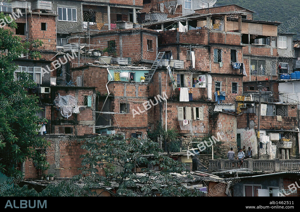 Favelas próximas a Copacabana. Río de Janeiro. Brasil.