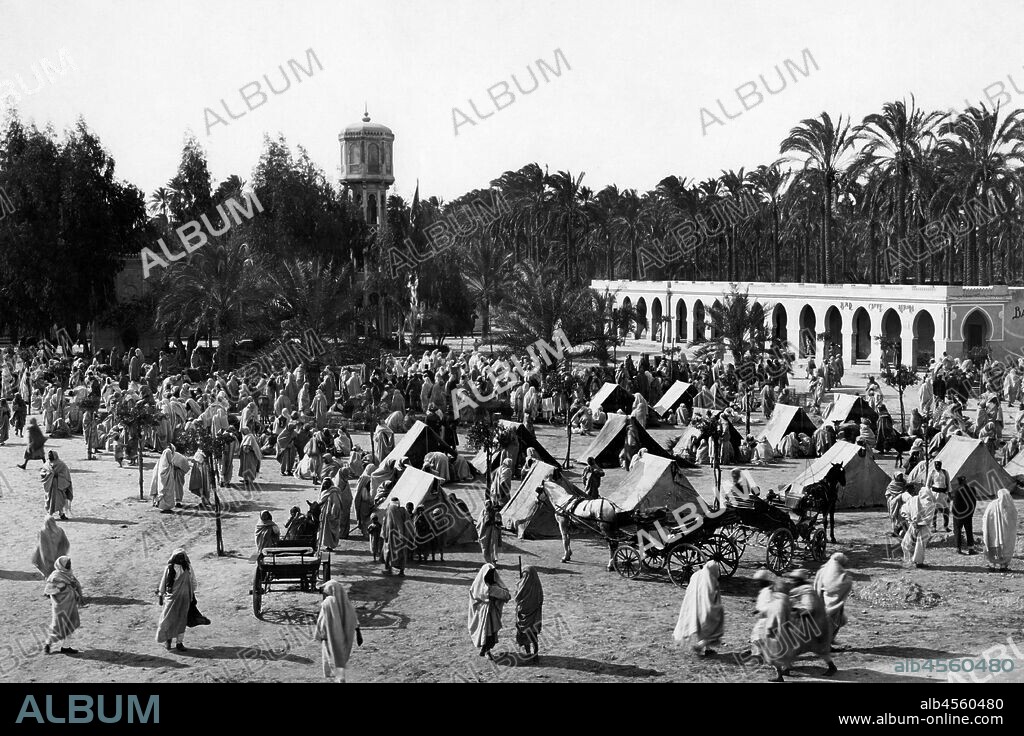 Market, Souq al Jum'aa, libya, africa 1920 1930.