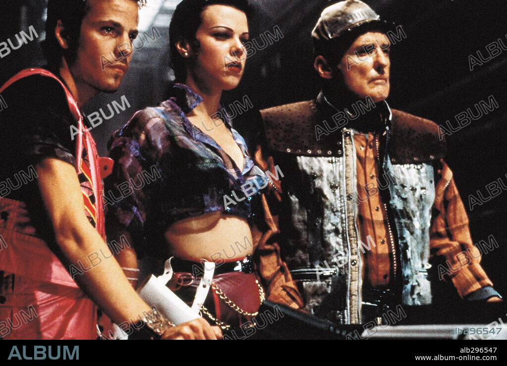 DEBI MAZAR, DENNIS HOPPER and STEPHEN DORFF in SPACE TRUCKERS, 1996, directed by STUART GORDON.