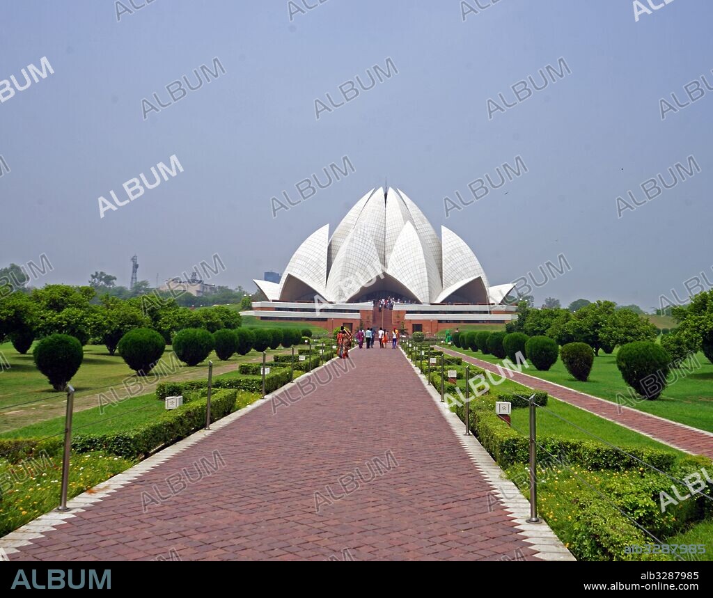 Exterior view of the Lotus Temple, a Baha'i House of Worship, in New Delhi, designed by Fariborz Sahba (1948-) an Iranian-American Baha'i architect.