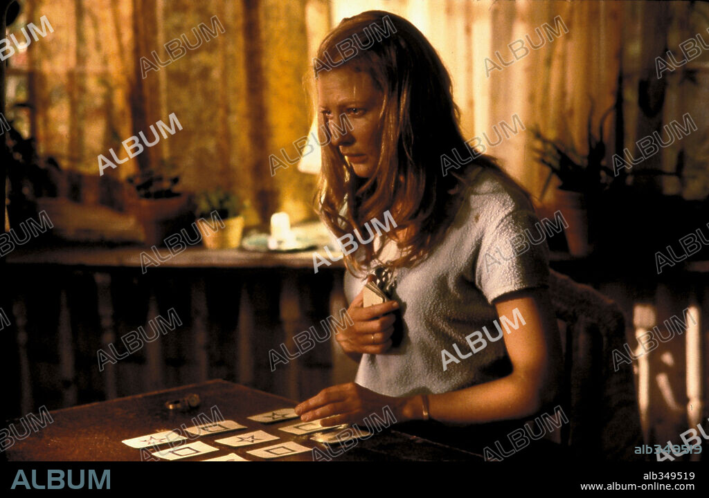 CATE BLANCHETT en PREMONICIÓN, 2000 (THE GIFT), dirigida por SAM RAIMI. Copyright LAKESHORE ENTERTAINMENT / MOSELEY, MELISSA.