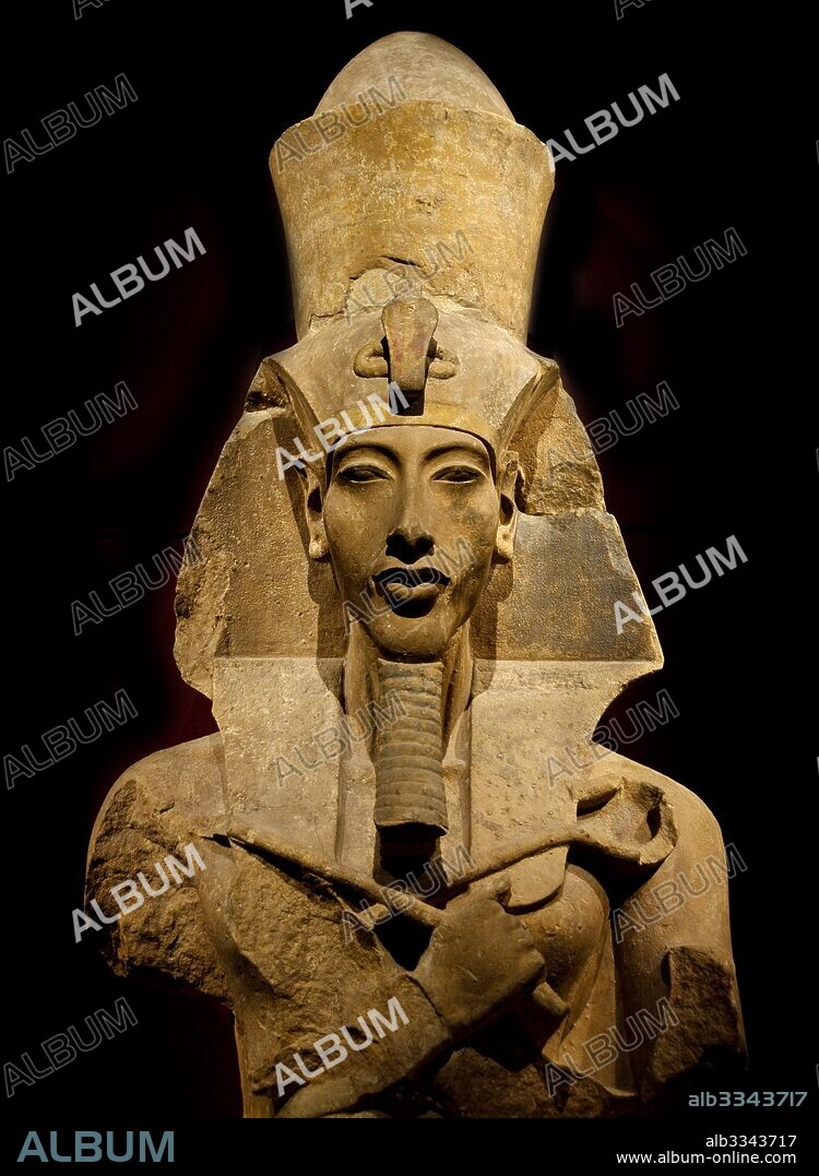 ANCIENT EGYPT. Statue of Akhenaten.