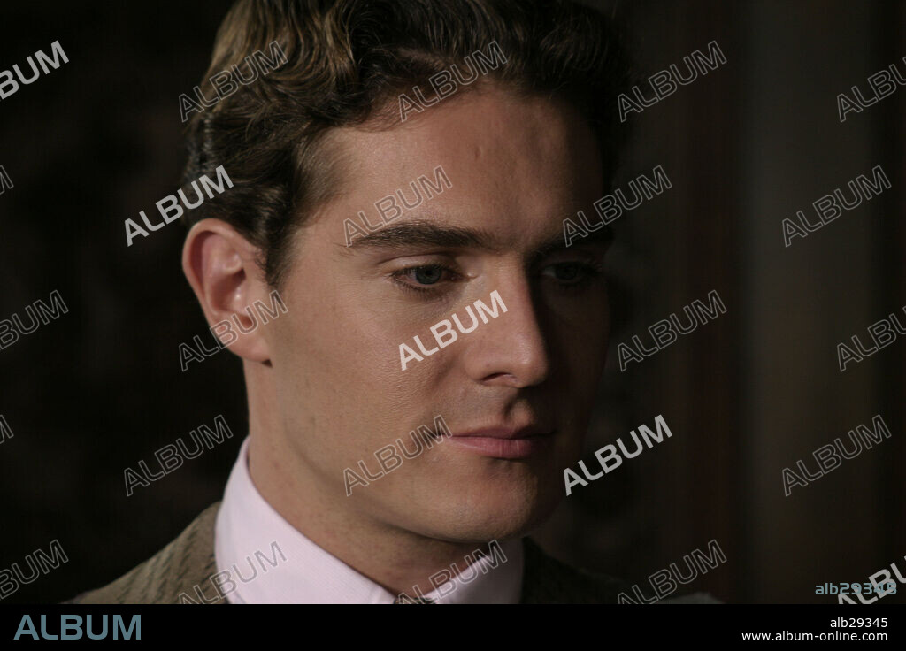 MARK UMBERS in THESE FOOLISH THINGS, 2006, directed by JULIA TAYLOR-STANLEY. Copyright THESE FOOLISH THINGS LTD.