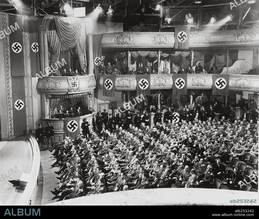 SEIN ODER NICHTSEIN - HEIL HAMLET, 1942 (TO BE OR NOT TO BE), unter der Regie von ERNST LUBITSCH. Copyright UNITED ARTISTS.
