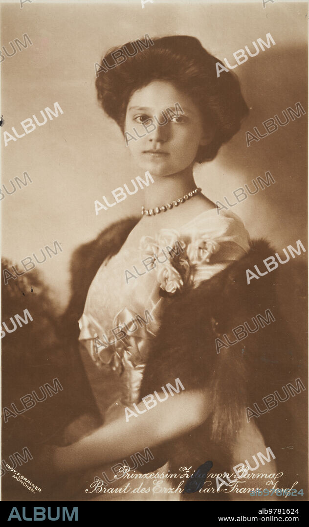 1911. La Princesa Zita de Parma, que se ha prometido del archiduque Carl Franz-Joref, heredero presunto A la Corono de Austria-Hungría. Foto Grainer -.