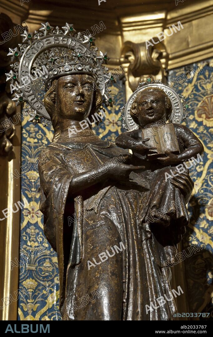 SPAIN Balearic Islands, Mallorca.Santuario de Lluc, Escorca. Imagen de la virgen Maria (la Moreneta) , piedra de marés policromada (de entre los S. XIII-XIV).