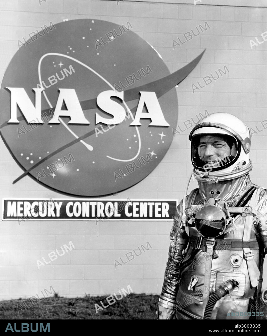 Mercury astronaut Scott Carpenter stands in front of the Mercury Control Center at Cape Canaveral. Malcolm Scott Carpenter (May 1, 1925 - October 10, 2013) was an American naval officer and aviator, test pilot, aeronautical engineer, astronaut, and aquanaut. He was one of the original seven astronauts selected for NASA's Project Mercury in April 1959. Carpenter was the second American (after John Glenn) to orbit the Earth and the fourth American in space, following Alan Shepard, Gus Grissom, and Glenn. Carpenter never flew another mission in space. After taking a leave of absence from the astronaut corps in the fall of 1963 to train for and participate in the Navy's SEALAB program, Carpenter sustained a medically grounding injury to his left arm in a motorbike accident. After failing to regain mobility in his arm after two surgical interventions, he was ruled ineligible for spaceflight. He resigned from NASA in August 1967. He spent the last part of his NASA career developing underwater training to help astronauts with future spacewalks. Carpenter died in 2013 at the age of 88.