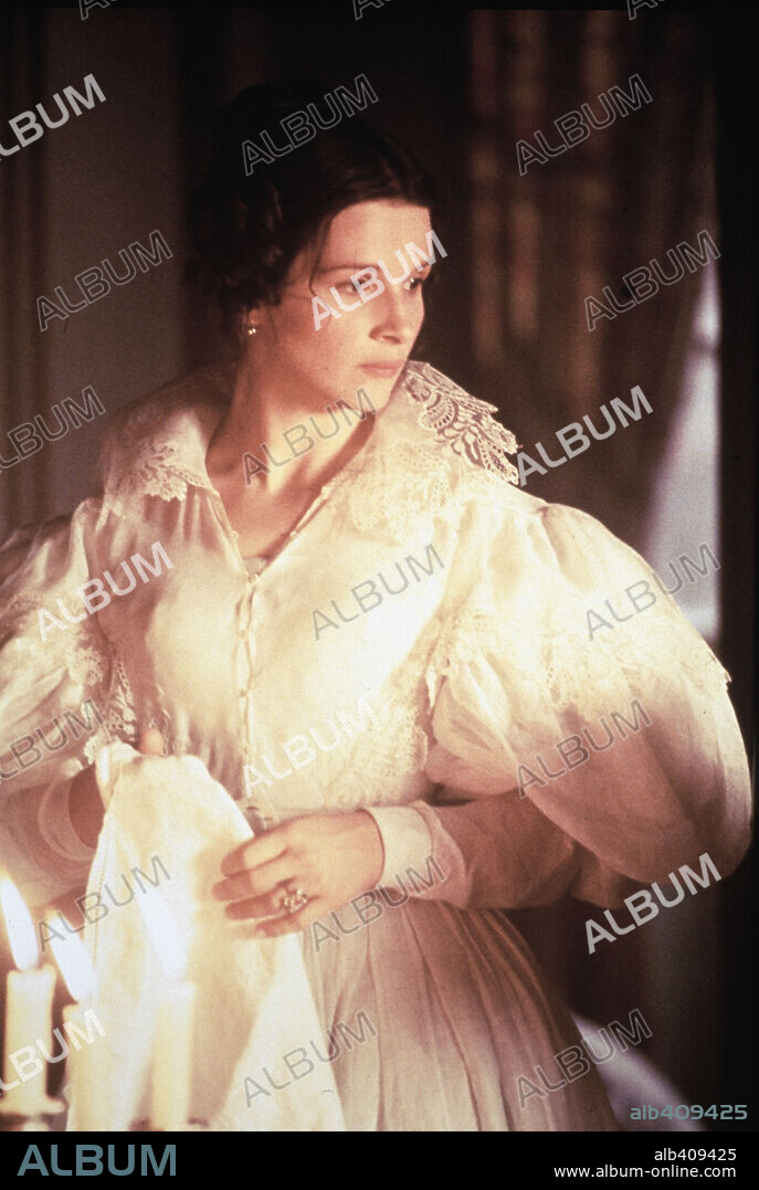 JULIETTE BINOCHE en EL HÚSAR EN EL TEJADO, 1995 (LE HUSSARD SUR LE TOIT), dirigida por JEAN-PAUL RAPPENEAU.