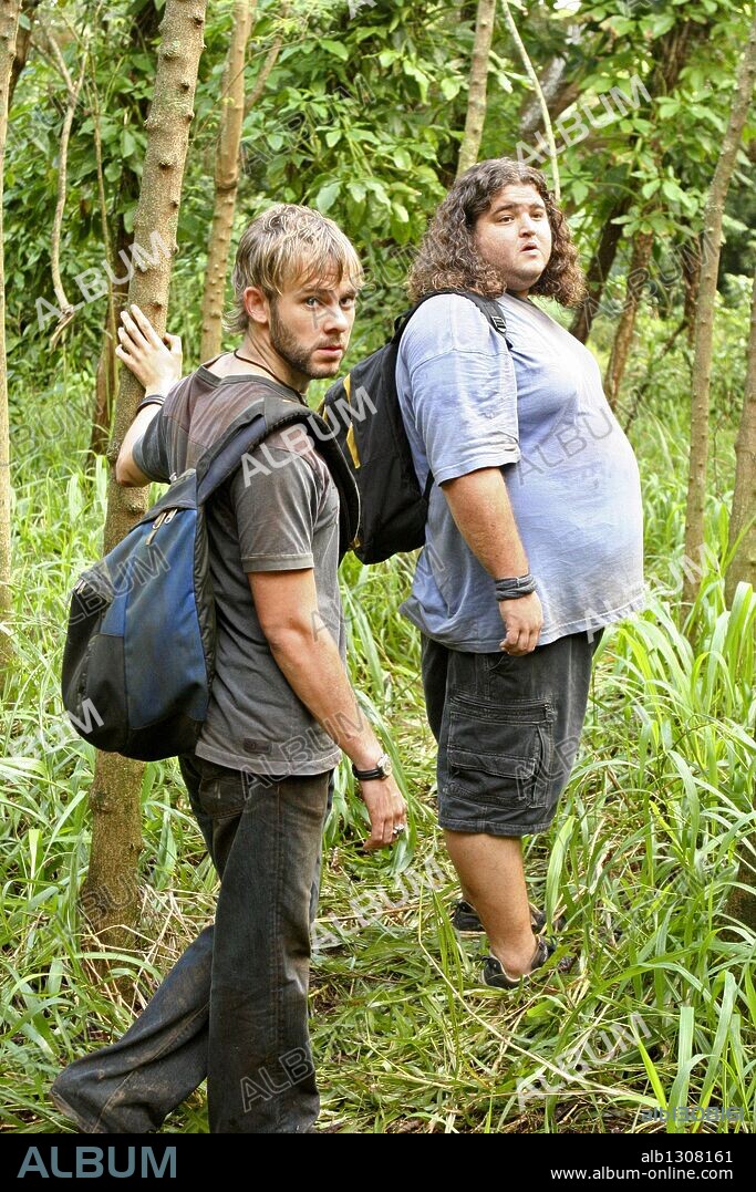 DOMINIC MONAGHAN y JORGE GARCIA en PERDIDOS, 2004 (LOST). Copyright ABC.