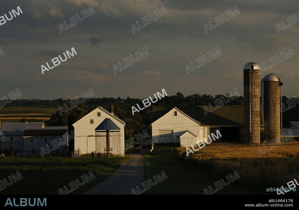 COMUNIDAD AMISH (THE AMISH VILLAGE). Cercanías de Lancaster. Condado de Lancaster. Estado de Pensilvania. Estados Unidos.