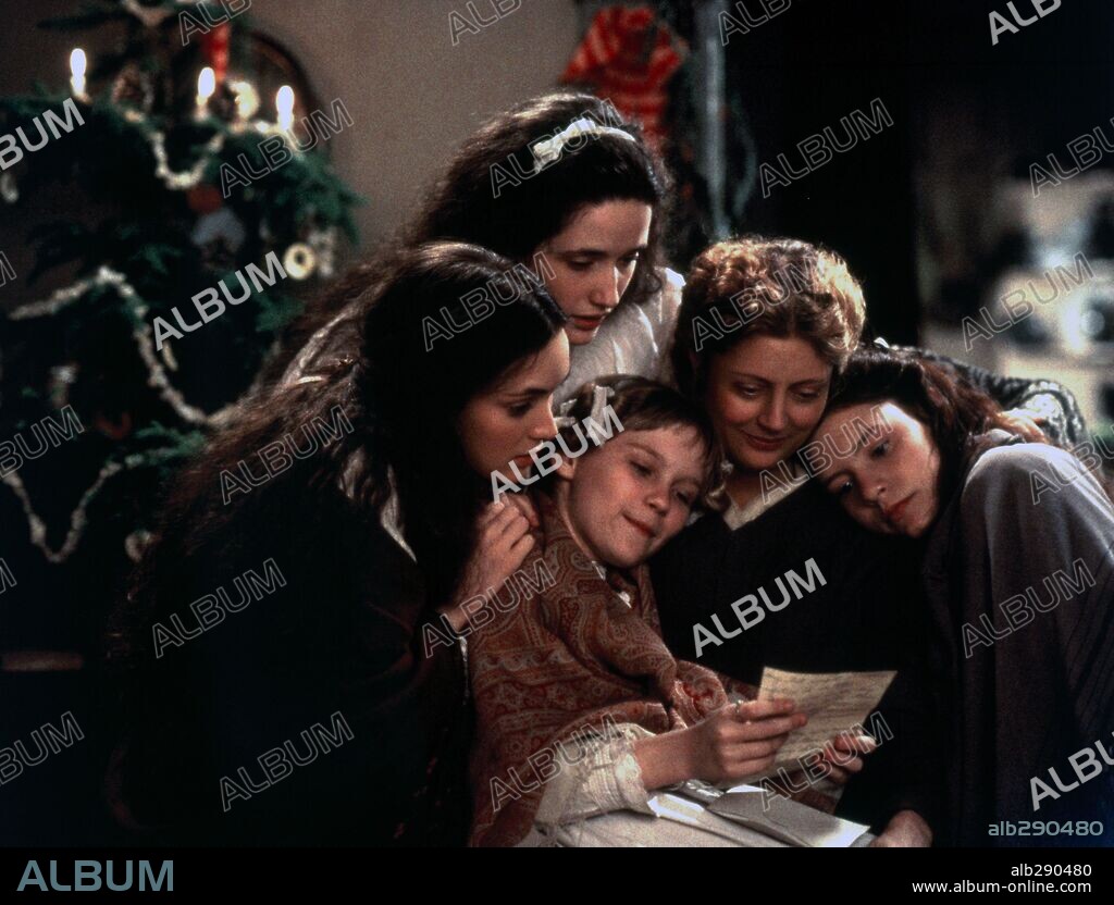 CLAIRE DANES, KIRSTEN DUNST, SUSAN SARANDON, TRINI ALVARADO y WINONA RYDER en MUJERCITAS, 1994 (LITTLE WOMEN), dirigida por GILLIAN ARMSTRONG. Copyright COLUMBIA PICTURES.
