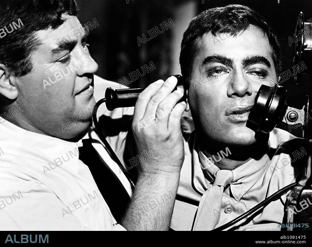 TONY CURTIS in THE OUTSIDER, 1961, directed by DELBERT MANN. Copyright UNIVERSAL INTERNATIONAL.