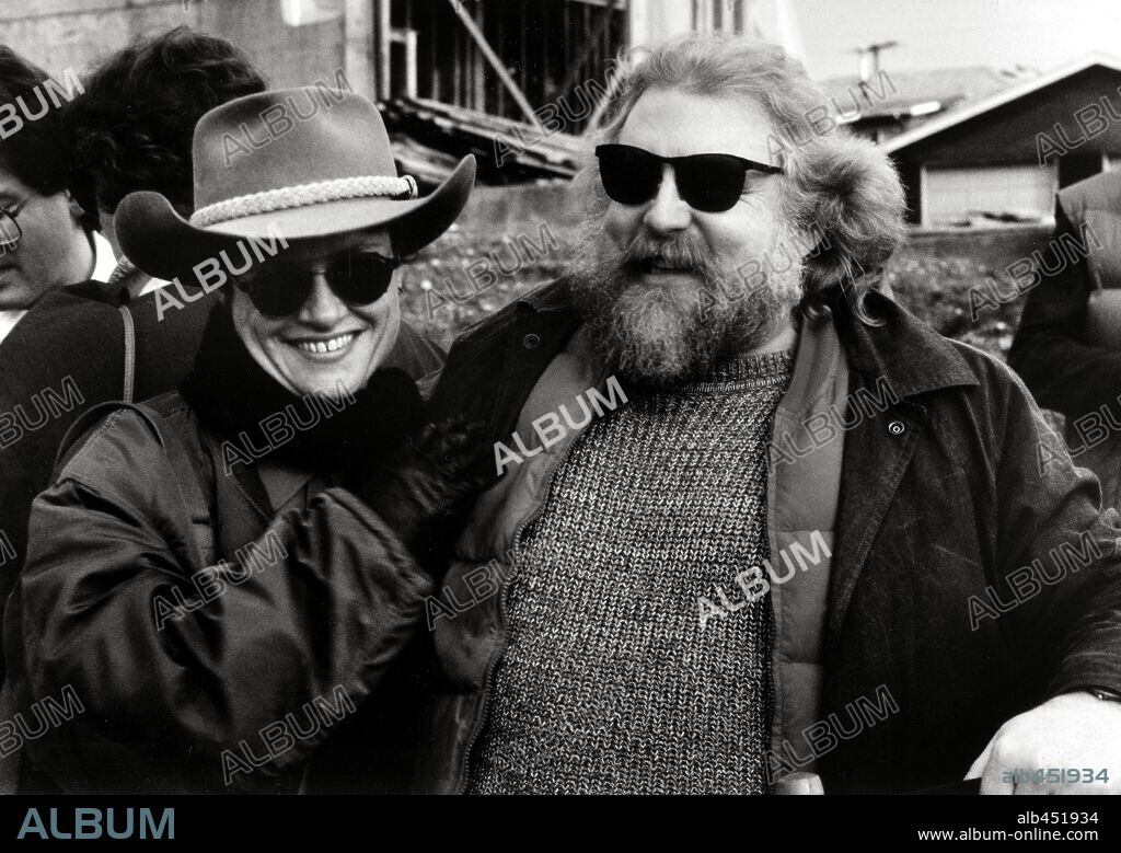 BARBARA BENEDEK and JONATHAN KAPLAN in IMMEDIATE FAMILY, 1989, directed by JONATHAN KAPLAN. Copyright COLUMBIA PICTURES.