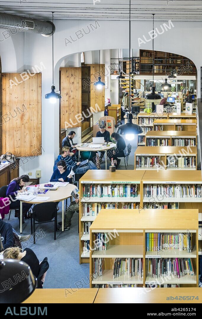 Biblioteca de Cultura Artesana,Centre Cultural la Misericòrdia ,Palma de Mallorca , Mallorca, Balearic islands, spain.