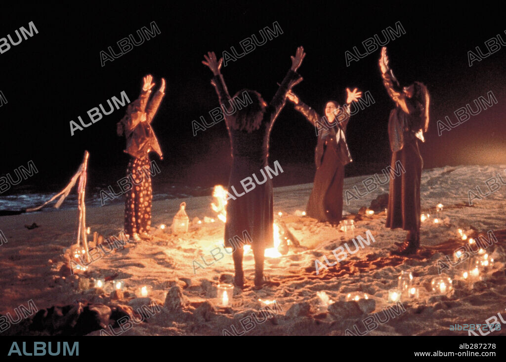 JÓVENES Y BRUJAS, 1996 (THE CRAFT), dirigida por ANDREW FLEMING. Copyright COLUMBIA PICTURES.