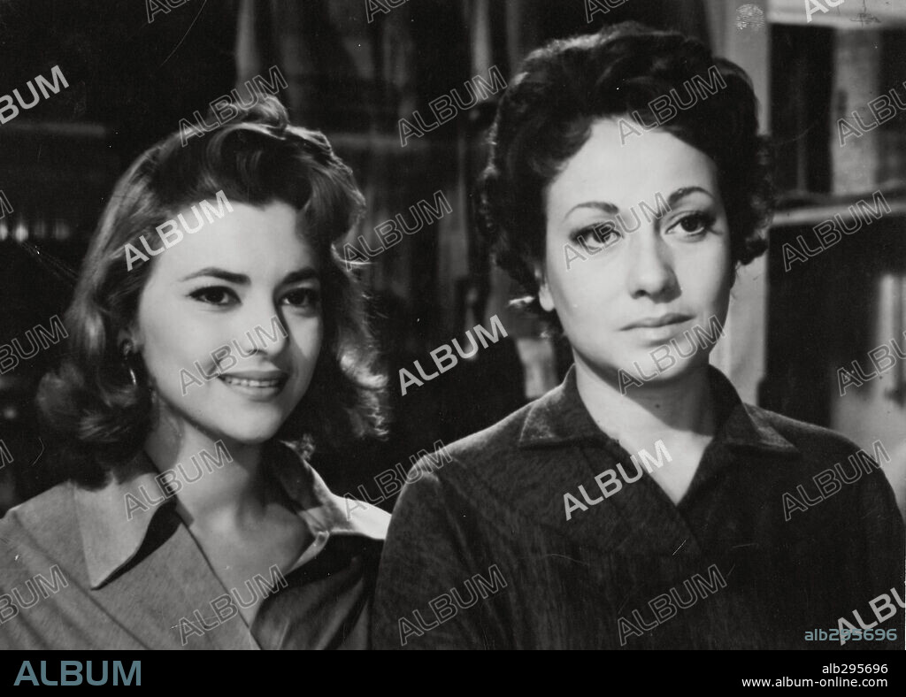 MARISA MERLINI en LAS SEÑORITAS DEL 09, 1955 (LE SIGNORINE DELLO 04), dirigida por GIANNI FRANCIOLINI. Copyright CIRAC.