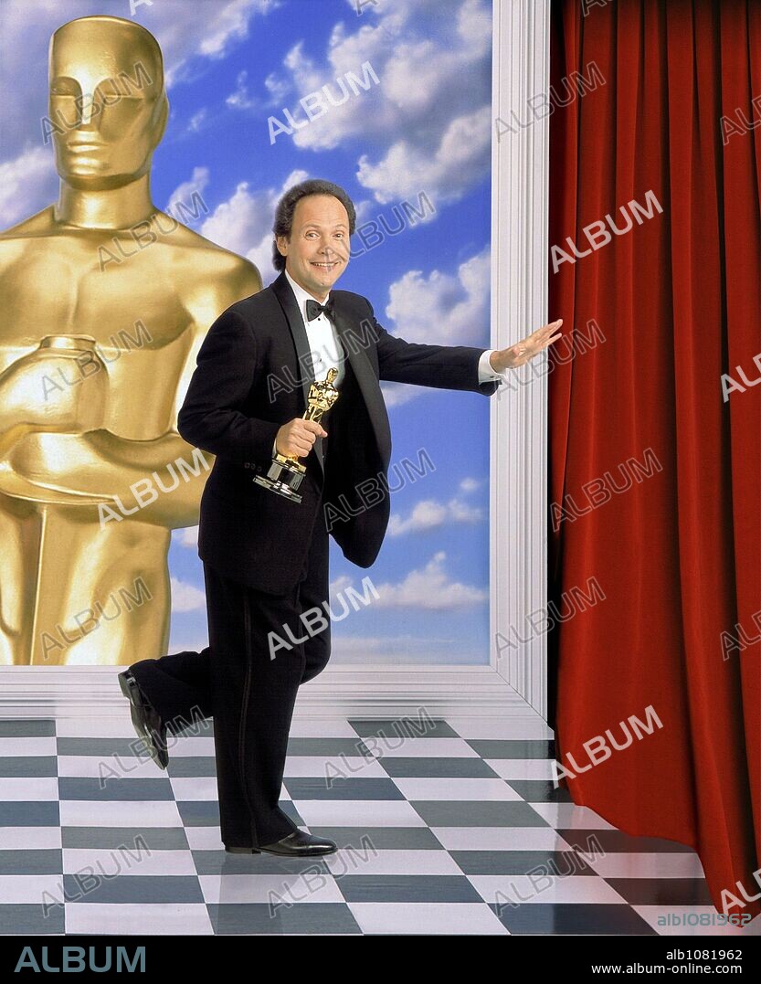 BILLY CRYSTAL. The 72th Academy Awards / 2000. 
Billy Crystal host of the 71st Oscar Night. 2000